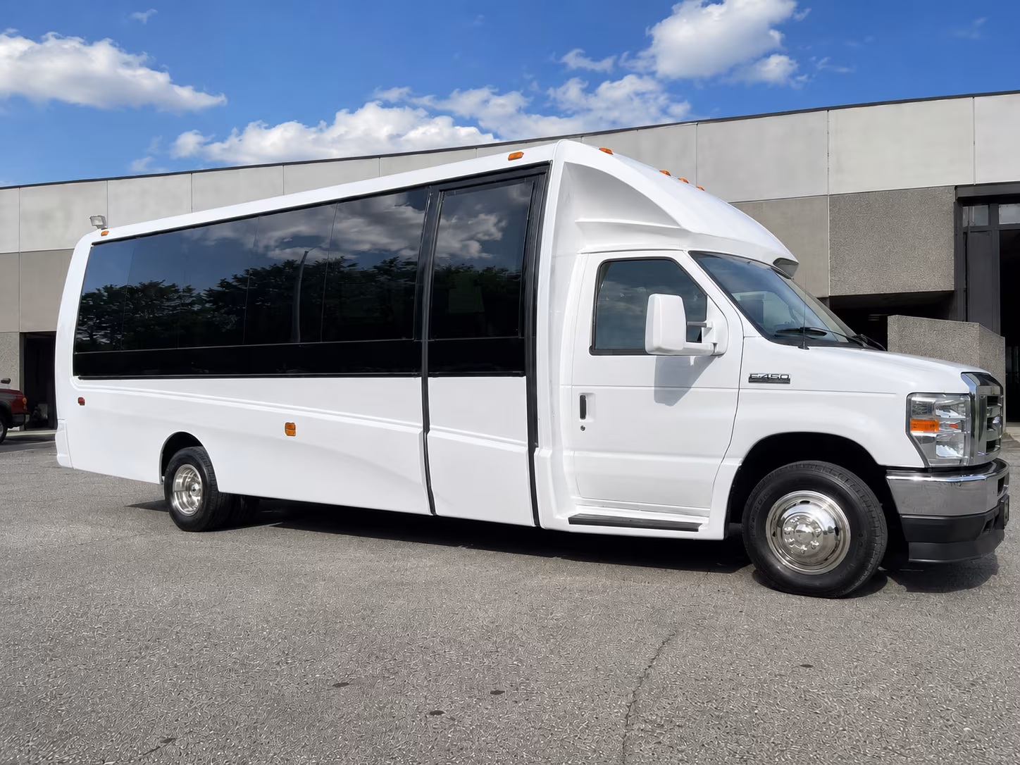 Oakland Corporate Transportation group transportation