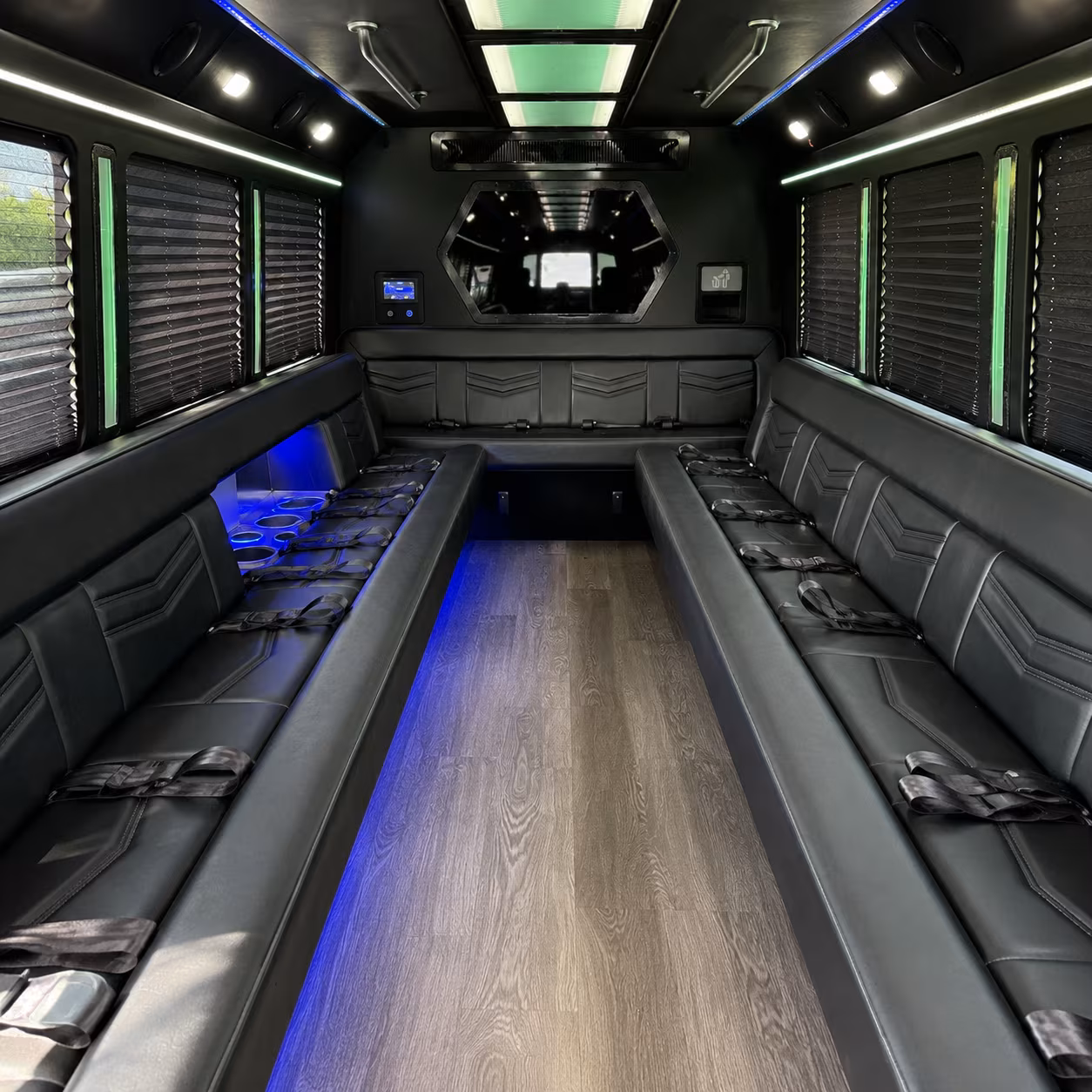Oakland Winery Tour & Pub Crawl Transportation party bus exterior