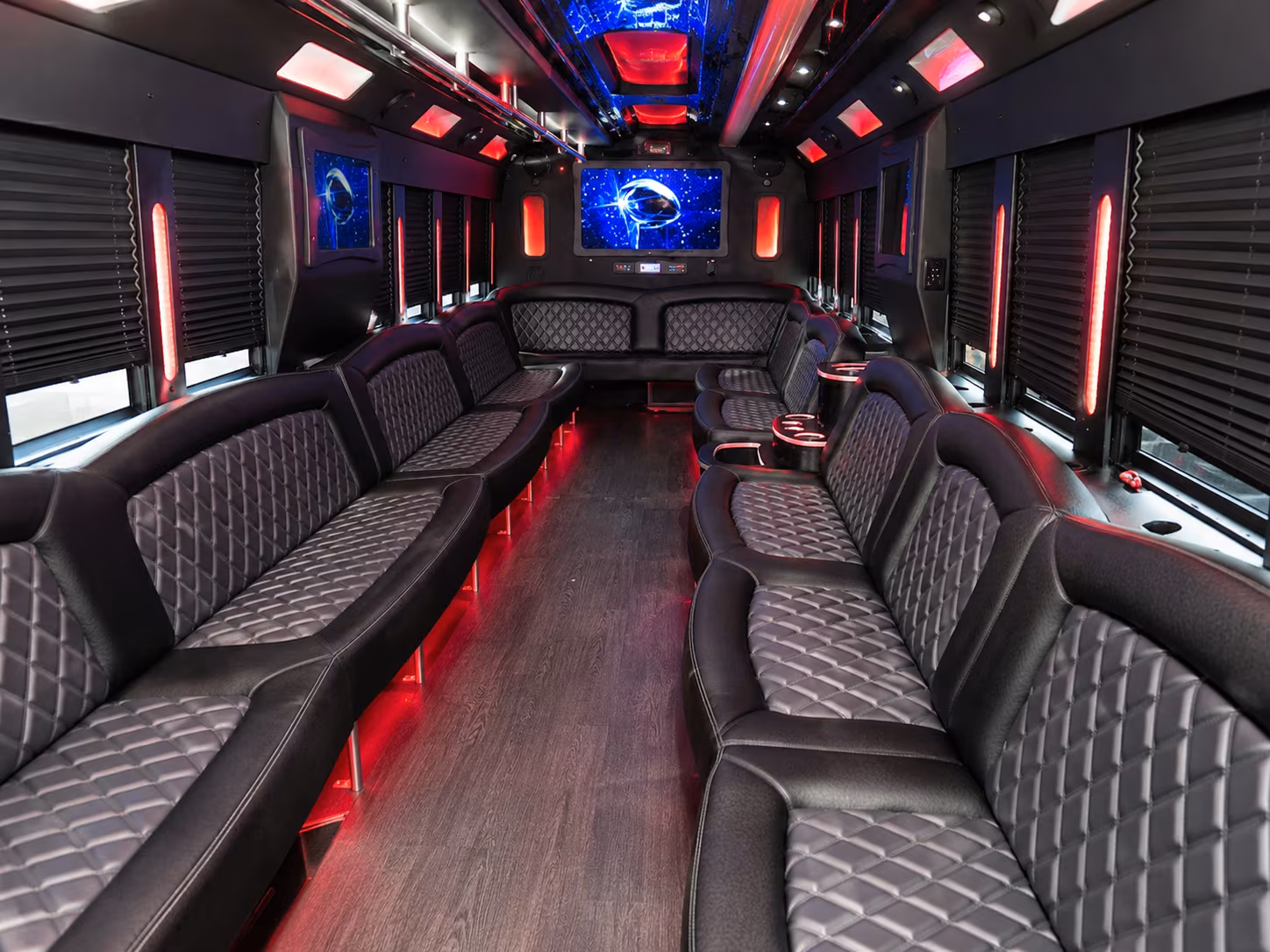 Oakland Winery Tour & Pub Crawl Transportation party bus exterior